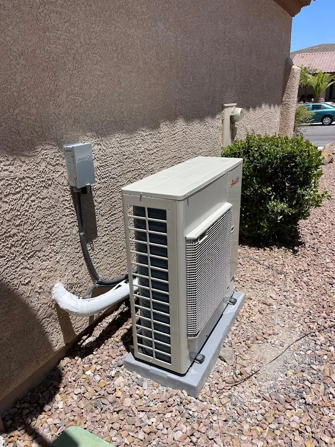 Residential air conditioning condenser unit in Caledonia